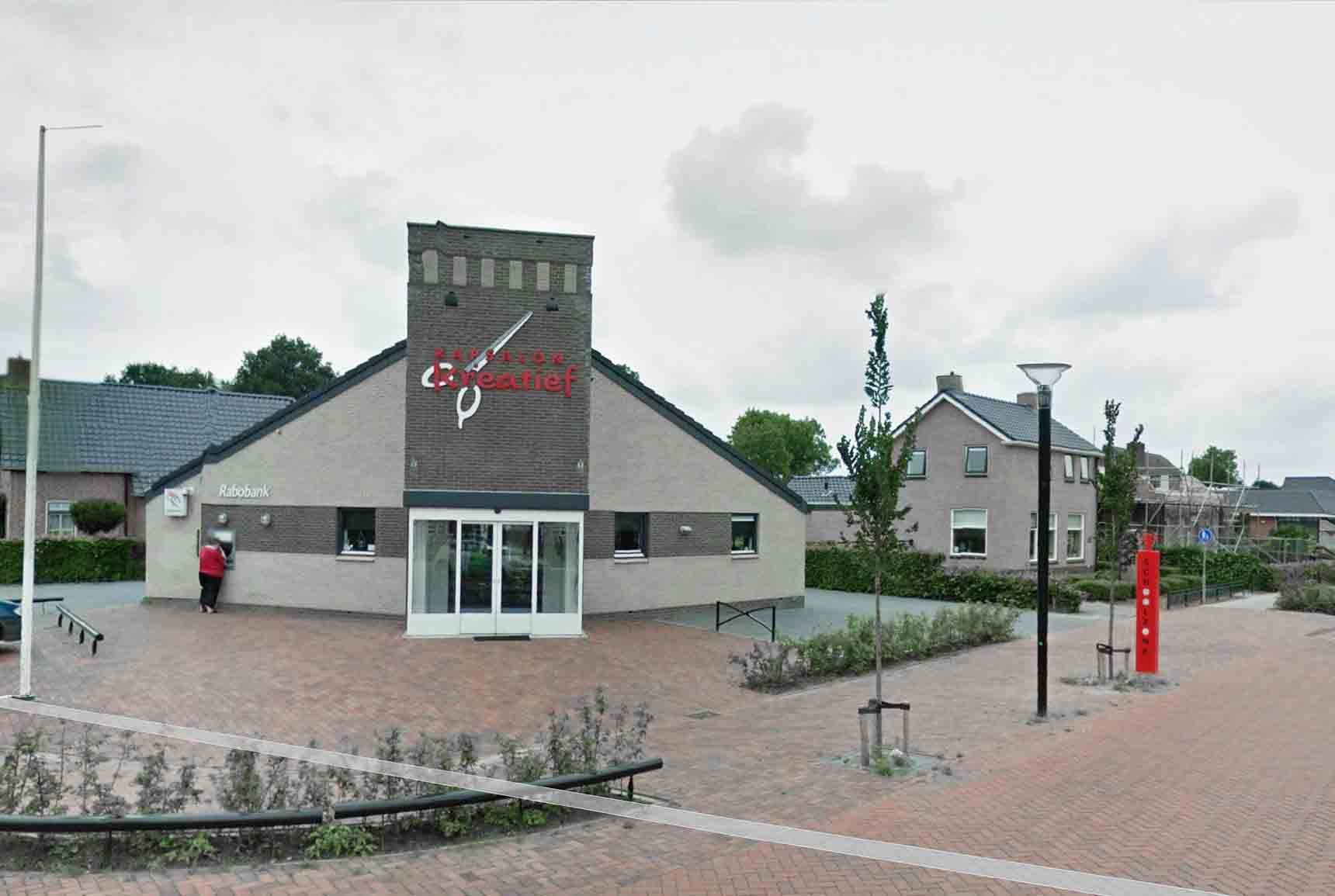 uitbreiding Kreatief kapsalon te Opende